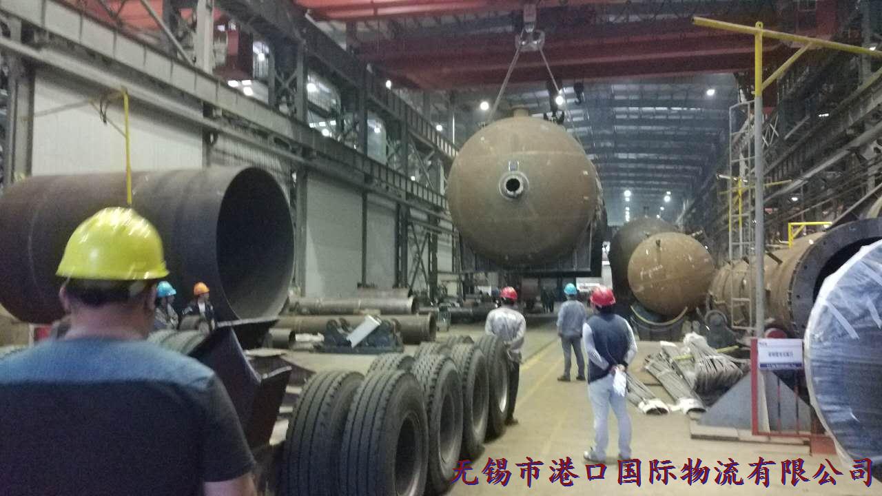 港口國際物流大型設備運輸，大件吊裝